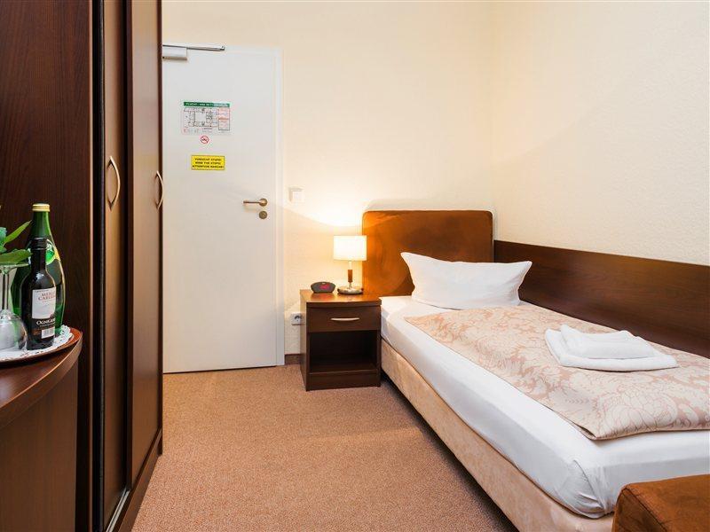 Upper Room Hotel Kurfürstendamm Berlín Exterior foto