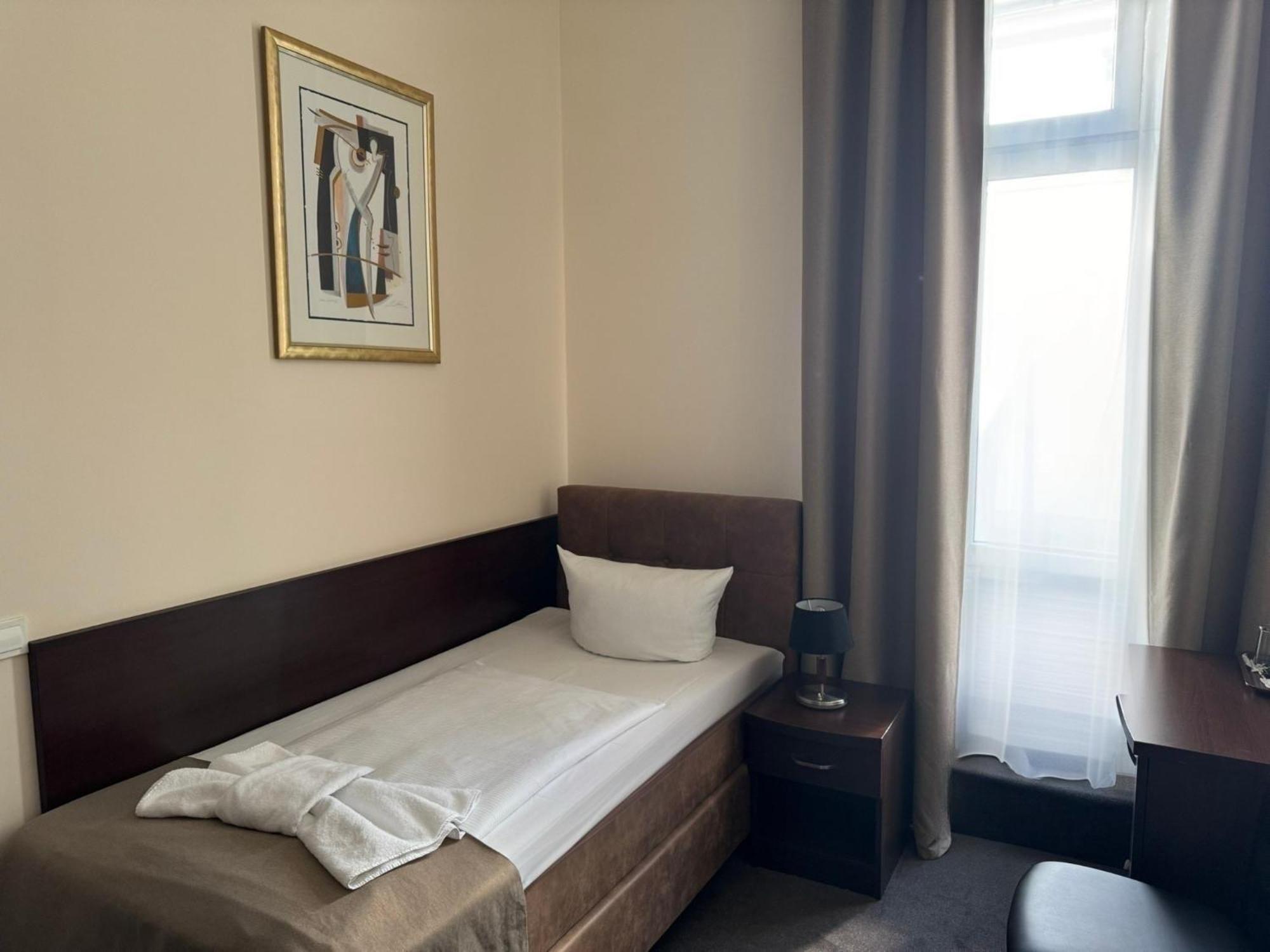 Upper Room Hotel Kurfürstendamm Berlín Exterior foto