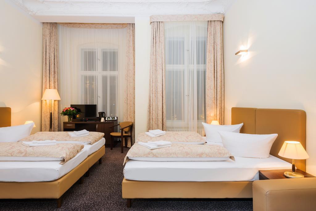 Upper Room Hotel Kurfürstendamm Berlín Exterior foto