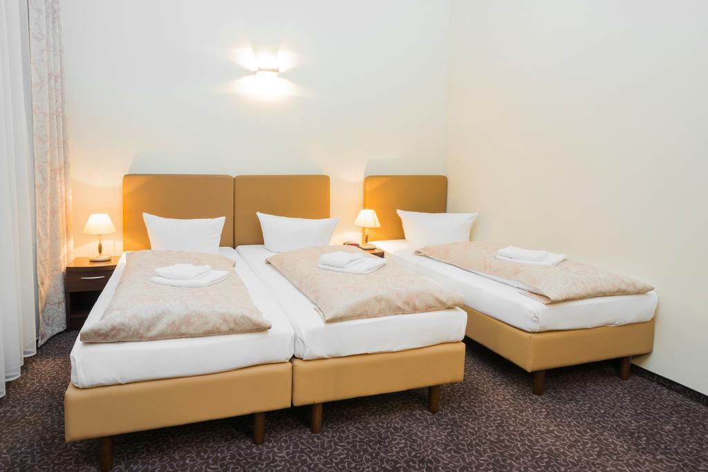 Upper Room Hotel Kurfürstendamm Berlín Habitación foto