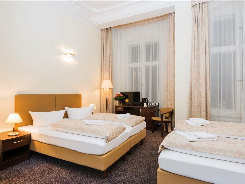Upper Room Hotel Kurfürstendamm Berlín Exterior foto